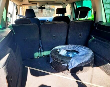 Серый Фольксваген Шаран, объемом двигателя 2 л и пробегом 281 тыс. км за 12000 $, фото 6 на Automoto.ua