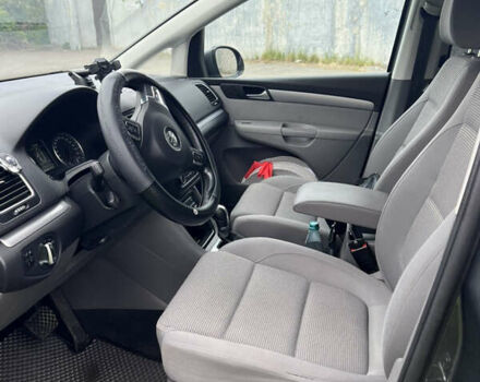 Серый Фольксваген Шаран, объемом двигателя 1.97 л и пробегом 205 тыс. км за 14500 $, фото 11 на Automoto.ua