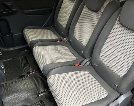 Сірий Фольксваген Шаран, об'ємом двигуна 2 л та пробігом 309 тис. км за 11300 $, фото 10 на Automoto.ua