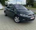 Серый Фольксваген Шаран, объемом двигателя 2 л и пробегом 290 тыс. км за 12999 $, фото 1 на Automoto.ua