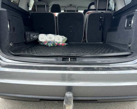 Серый Фольксваген Шаран, объемом двигателя 1.97 л и пробегом 205 тыс. км за 14500 $, фото 20 на Automoto.ua