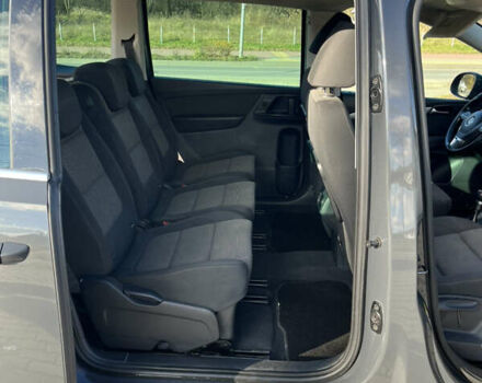 Серый Фольксваген Шаран, объемом двигателя 1.97 л и пробегом 376 тыс. км за 11800 $, фото 6 на Automoto.ua