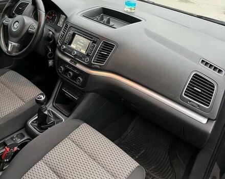 Сірий Фольксваген Шаран, об'ємом двигуна 2 л та пробігом 309 тис. км за 11300 $, фото 11 на Automoto.ua