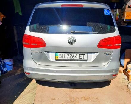 Серый Фольксваген Шаран, объемом двигателя 2 л и пробегом 281 тыс. км за 12000 $, фото 2 на Automoto.ua