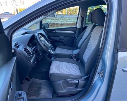 Серый Фольксваген Шаран, объемом двигателя 2 л и пробегом 306 тыс. км за 11500 $, фото 8 на Automoto.ua