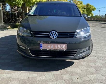 Сірий Фольксваген Шаран, об'ємом двигуна 2 л та пробігом 290 тис. км за 12900 $, фото 1 на Automoto.ua