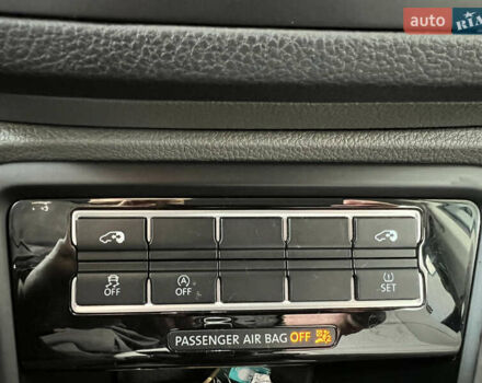 Серый Фольксваген Шаран, объемом двигателя 1.97 л и пробегом 205 тыс. км за 14500 $, фото 16 на Automoto.ua