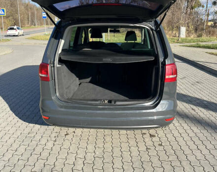 Серый Фольксваген Шаран, объемом двигателя 1.97 л и пробегом 376 тыс. км за 11800 $, фото 14 на Automoto.ua