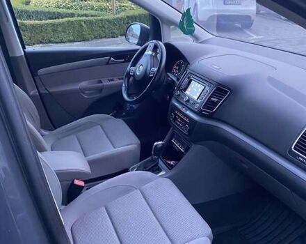 Сірий Фольксваген Шаран, об'ємом двигуна 2 л та пробігом 290 тис. км за 12900 $, фото 17 на Automoto.ua