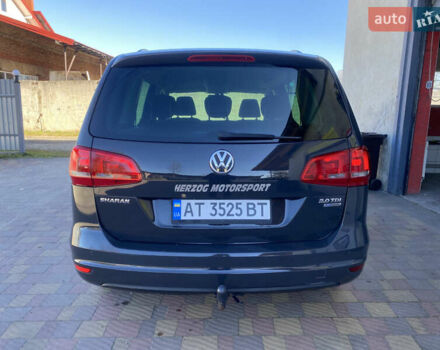 Серый Фольксваген Шаран, объемом двигателя 1.97 л и пробегом 273 тыс. км за 11550 $, фото 4 на Automoto.ua