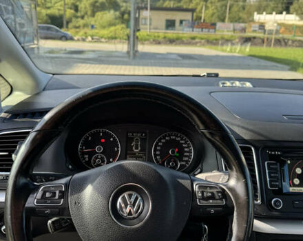 Серый Фольксваген Шаран, объемом двигателя 2 л и пробегом 300 тыс. км за 15500 $, фото 16 на Automoto.ua