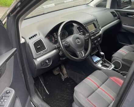 Серый Фольксваген Шаран, объемом двигателя 2 л и пробегом 266 тыс. км за 11500 $, фото 8 на Automoto.ua