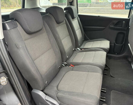 Серый Фольксваген Шаран, объемом двигателя 2 л и пробегом 295 тыс. км за 11850 $, фото 39 на Automoto.ua