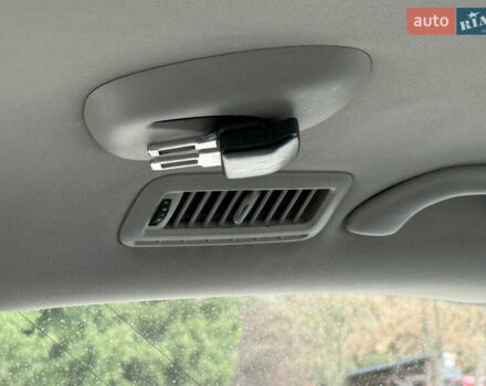 Серый Фольксваген Шаран, объемом двигателя 2 л и пробегом 295 тыс. км за 11850 $, фото 63 на Automoto.ua