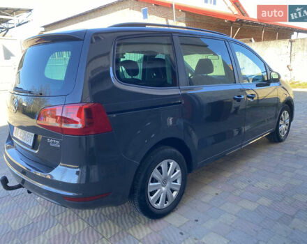 Серый Фольксваген Шаран, объемом двигателя 1.97 л и пробегом 273 тыс. км за 11550 $, фото 3 на Automoto.ua