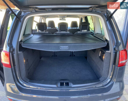 Серый Фольксваген Шаран, объемом двигателя 1.97 л и пробегом 273 тыс. км за 11550 $, фото 15 на Automoto.ua