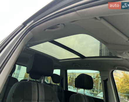 Сірий Фольксваген Шаран, об'ємом двигуна 2 л та пробігом 340 тис. км за 14000 $, фото 32 на Automoto.ua