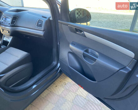 Серый Фольксваген Шаран, объемом двигателя 1.97 л и пробегом 273 тыс. км за 11550 $, фото 13 на Automoto.ua