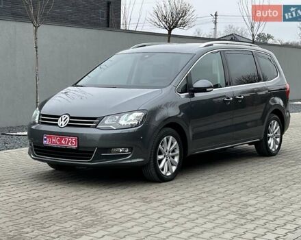 Серый Фольксваген Шаран, объемом двигателя 2 л и пробегом 267 тыс. км за 15950 $, фото 34 на Automoto.ua