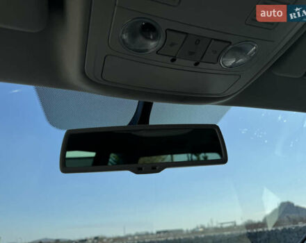 Серый Фольксваген Шаран, объемом двигателя 2 л и пробегом 285 тыс. км за 14300 $, фото 25 на Automoto.ua