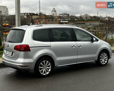 Серый Фольксваген Шаран, объемом двигателя 2 л и пробегом 180 тыс. км за 14750 $, фото 5 на Automoto.ua