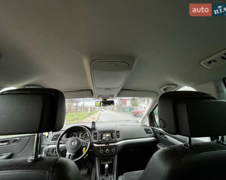 Серый Фольксваген Шаран, объемом двигателя 2 л и пробегом 180 тыс. км за 14750 $, фото 14 на Automoto.ua