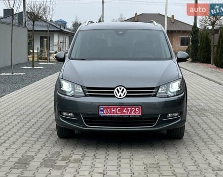 Серый Фольксваген Шаран, объемом двигателя 2 л и пробегом 267 тыс. км за 15950 $, фото 33 на Automoto.ua