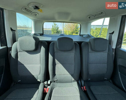 Серый Фольксваген Шаран, объемом двигателя 2 л и пробегом 285 тыс. км за 14300 $, фото 43 на Automoto.ua