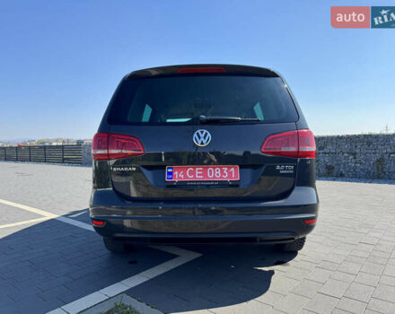 Серый Фольксваген Шаран, объемом двигателя 2 л и пробегом 285 тыс. км за 14300 $, фото 5 на Automoto.ua