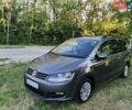 Серый Фольксваген Шаран, объемом двигателя 2 л и пробегом 315 тыс. км за 9776 $, фото 1 на Automoto.ua