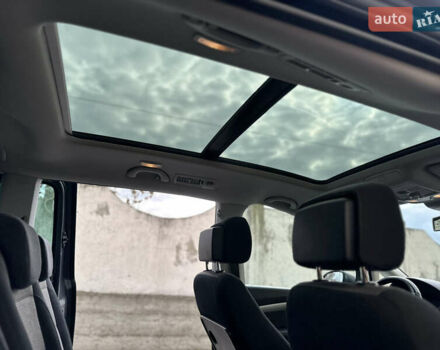 Фольксваген Шаран 2015 у Дрогобичі на Automoto.ua Сірий Фольксваген Шаран, об'ємом двигуна 2 л та пробігом 225 тис. км за 16499 $, фото 135 на Automoto.ua