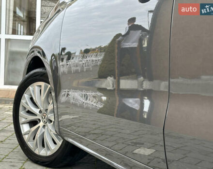 Фольксваген Шаран 2015 у Дрогобичі на Automoto.ua Сірий Фольксваген Шаран, об'ємом двигуна 2 л та пробігом 225 тис. км за 16499 $, фото 82 на Automoto.ua