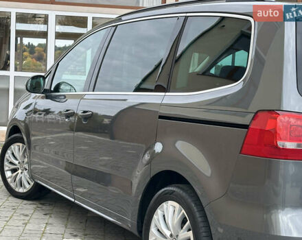 Фольксваген Шаран 2015 у Дрогобичі на Automoto.ua Сірий Фольксваген Шаран, об'ємом двигуна 2 л та пробігом 225 тис. км за 16499 $, фото 76 на Automoto.ua