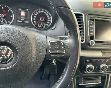 Фольксваген Шаран 2015 у Дрогобичі на Automoto.ua Сірий Фольксваген Шаран, об'ємом двигуна 2 л та пробігом 225 тис. км за 16499 $, фото 119 на Automoto.ua
