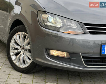 Фольксваген Шаран 2015 у Дрогобичі на Automoto.ua Сірий Фольксваген Шаран, об'ємом двигуна 2 л та пробігом 225 тис. км за 16499 $, фото 36 на Automoto.ua