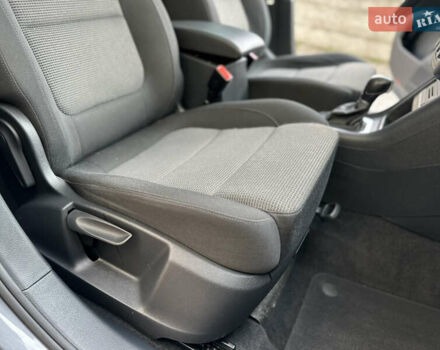 Фольксваген Шаран 2015 у Дрогобичі на Automoto.ua Сірий Фольксваген Шаран, об'ємом двигуна 2 л та пробігом 225 тис. км за 16499 $, фото 105 на Automoto.ua