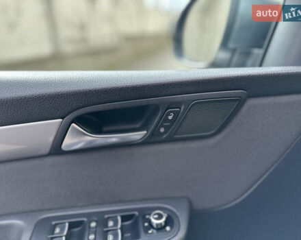 Фольксваген Шаран 2015 у Дрогобичі на Automoto.ua Сірий Фольксваген Шаран, об'ємом двигуна 2 л та пробігом 225 тис. км за 16499 $, фото 114 на Automoto.ua