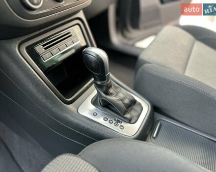 Фольксваген Шаран 2015 у Дрогобичі на Automoto.ua Сірий Фольксваген Шаран, об'ємом двигуна 2 л та пробігом 225 тис. км за 16499 $, фото 121 на Automoto.ua