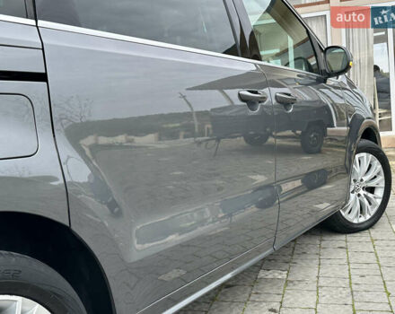 Фольксваген Шаран 2015 у Дрогобичі на Automoto.ua Сірий Фольксваген Шаран, об'ємом двигуна 2 л та пробігом 225 тис. км за 16499 $, фото 58 на Automoto.ua