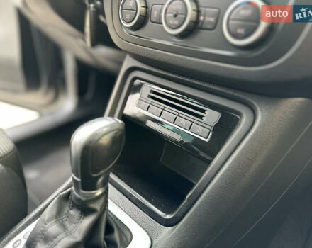 Фольксваген Шаран 2015 у Дрогобичі на Automoto.ua Сірий Фольксваген Шаран, об'ємом двигуна 2 л та пробігом 225 тис. км за 16499 $, фото 97 на Automoto.ua
