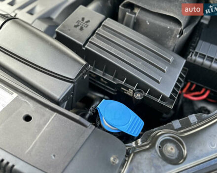 Фольксваген Шаран 2015 у Дрогобичі на Automoto.ua Сірий Фольксваген Шаран, об'ємом двигуна 2 л та пробігом 225 тис. км за 16499 $, фото 177 на Automoto.ua