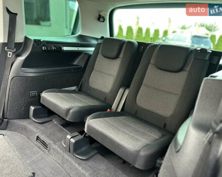 Фольксваген Шаран 2015 у Дрогобичі на Automoto.ua Сірий Фольксваген Шаран, об'ємом двигуна 2 л та пробігом 225 тис. км за 16499 $, фото 161 на Automoto.ua