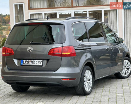 Фольксваген Шаран 2015 у Дрогобичі на Automoto.ua Сірий Фольксваген Шаран, об'ємом двигуна 2 л та пробігом 225 тис. км за 16499 $, фото 48 на Automoto.ua