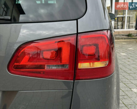 Фольксваген Шаран 2015 у Дрогобичі на Automoto.ua Сірий Фольксваген Шаран, об'ємом двигуна 2 л та пробігом 225 тис. км за 16499 $, фото 65 на Automoto.ua