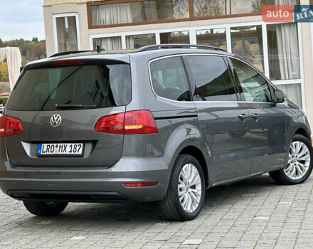 Фольксваген Шаран 2015 у Дрогобичі на Automoto.ua Сірий Фольксваген Шаран, об'ємом двигуна 2 л та пробігом 225 тис. км за 16499 $, фото 49 на Automoto.ua