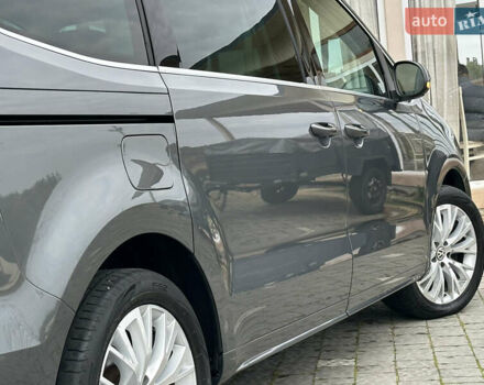 Фольксваген Шаран 2015 у Дрогобичі на Automoto.ua Сірий Фольксваген Шаран, об'ємом двигуна 2 л та пробігом 225 тис. км за 16499 $, фото 56 на Automoto.ua