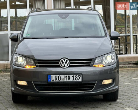 Фольксваген Шаран 2015 у Дрогобичі на Automoto.ua Сірий Фольксваген Шаран, об'ємом двигуна 2 л та пробігом 225 тис. км за 16499 $, фото 26 на Automoto.ua