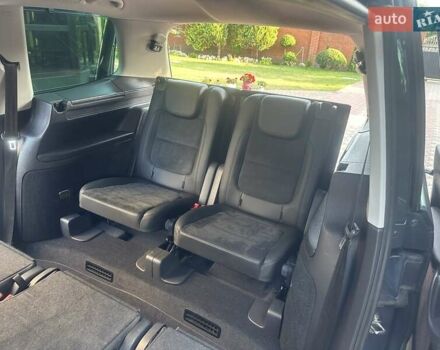 Сірий Фольксваген Шаран, об'ємом двигуна 2 л та пробігом 150 тис. км за 29000 $, фото 41 на Automoto.ua