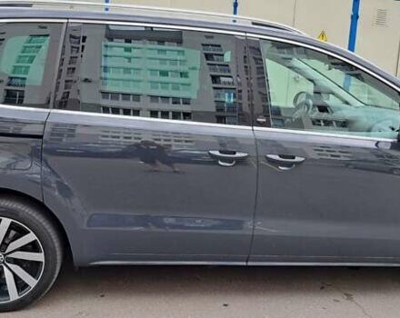 Серый Фольксваген Шаран, объемом двигателя 1.97 л и пробегом 255 тыс. км за 19399 $, фото 34 на Automoto.ua