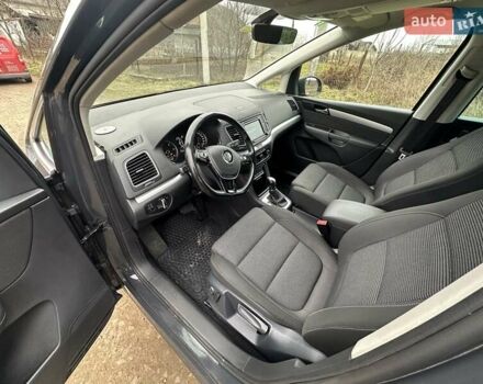 Сірий Фольксваген Шаран, об'ємом двигуна 1.97 л та пробігом 210 тис. км за 18500 $, фото 10 на Automoto.ua